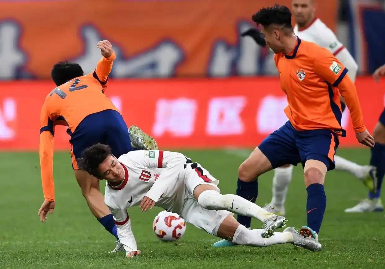 关于武汉三镇全场碾压中超,如同剧本杀再现,进球的信息 关于武汉三镇全场碾压中超,如同剧本杀再现,进球的信息