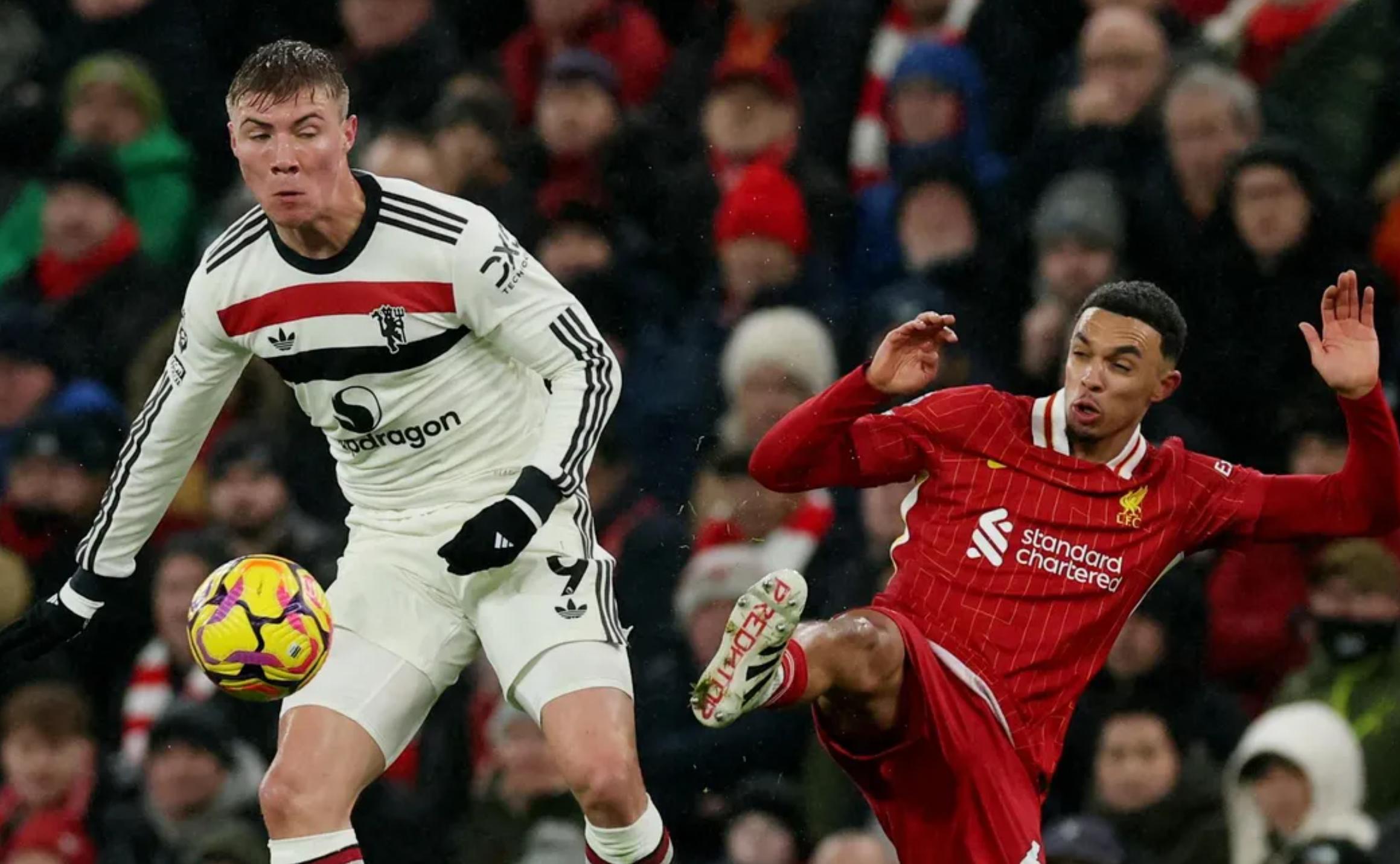 利物浦连败,英超卫冕悬念膨胀 利物浦连败,英超卫冕悬念膨胀