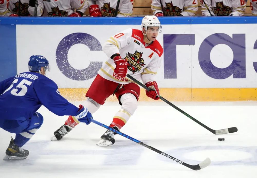 爱游戏体育网站-迪纳摩锋线连场火力全开获得胜利