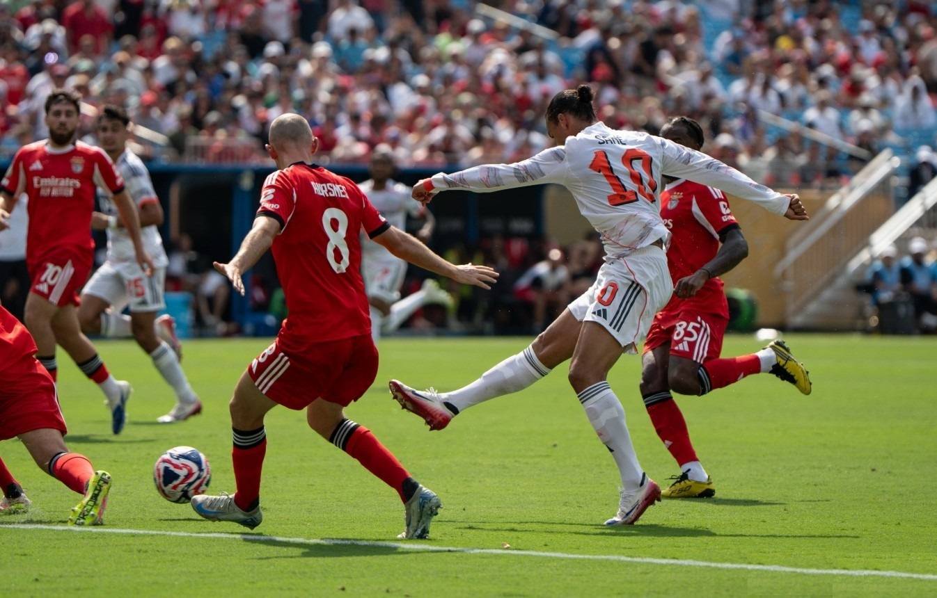 爱游戏体育直播-包含拜仁客场赢球，巴黎下一站是不是淘汰？的词条