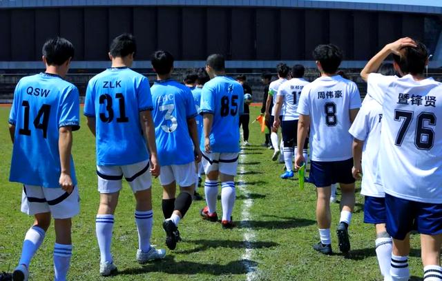 包含情怀故事背后,每一场比赛都是球员们拼搏的舞台!的词条 包含情怀故事背后,每一场比赛都是球员们拼搏的舞台!的词条