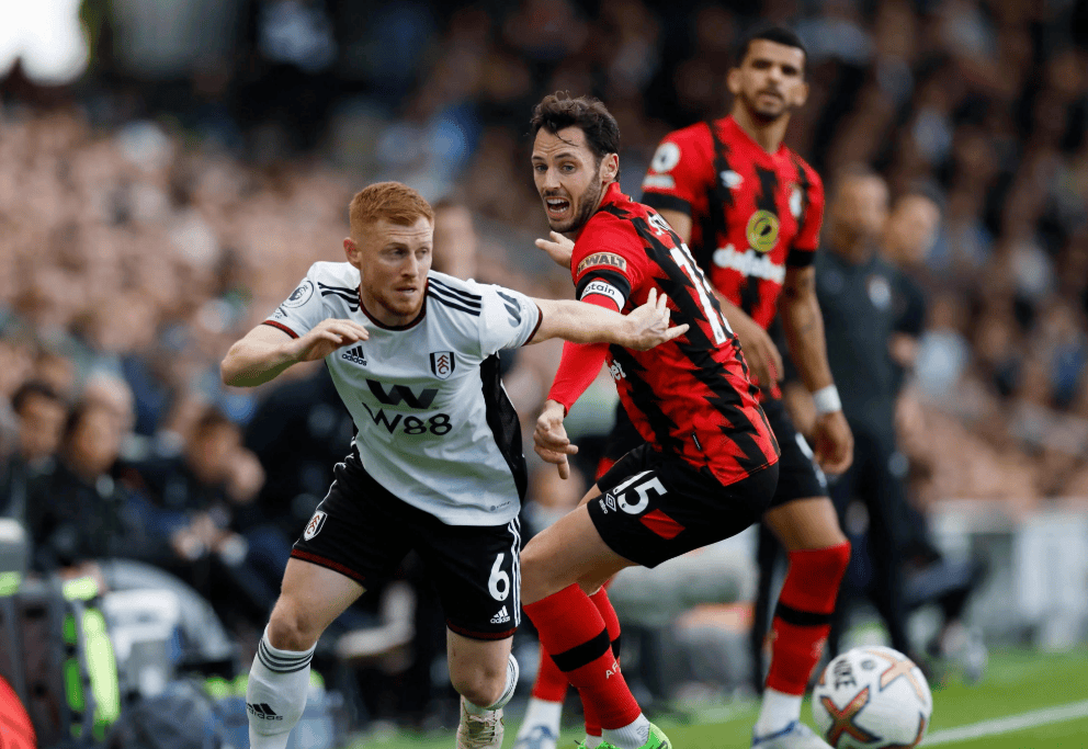 爱游戏官网网页版入口-伯恩茅斯主场战平富勒姆，降级较量激烈的简单介绍