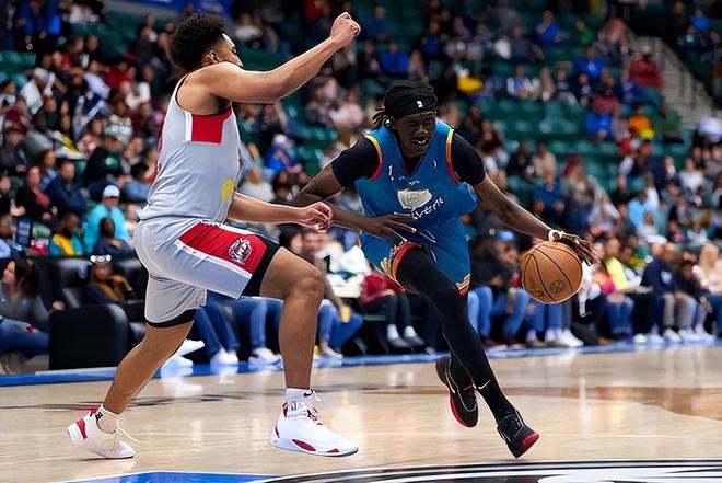 爱游戏-猛龙锋线伤情有所好转，球队士气大增