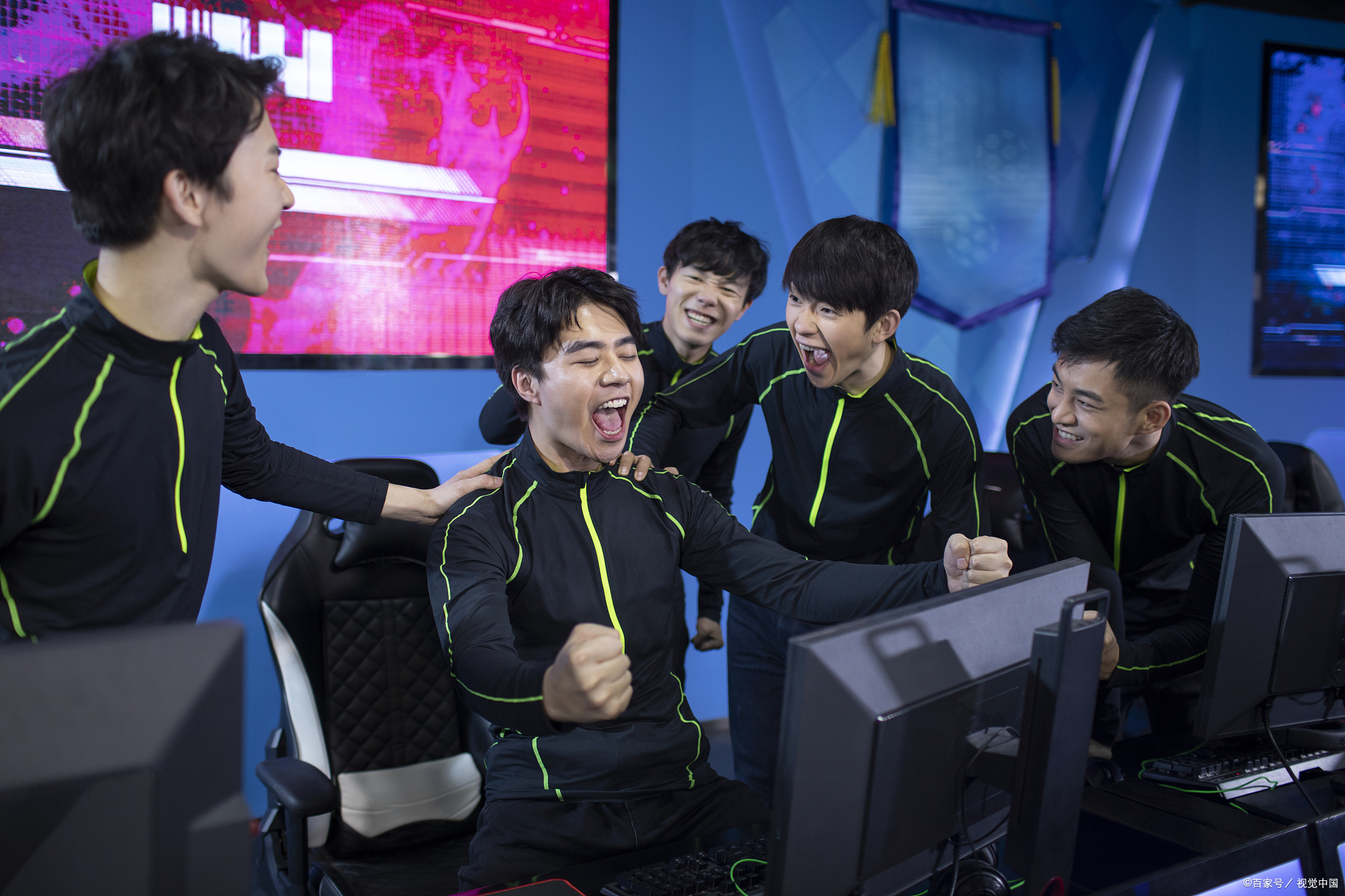 爱游戏体育链接-包含职业联赛中不同战队的进攻策略对比的词条