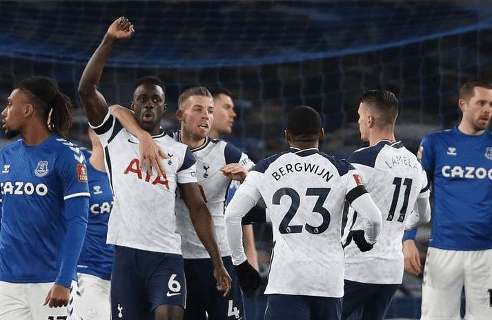 大牌球星对决，谁能带领球队获胜