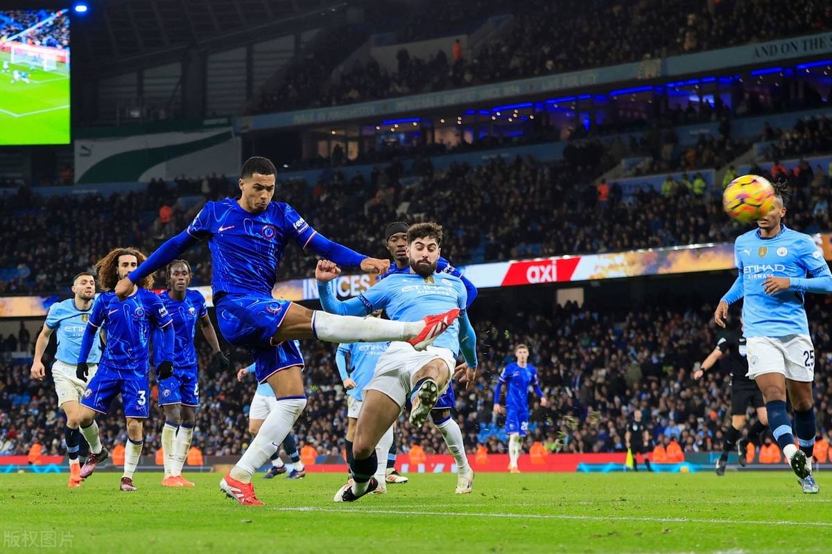 关于切尔西客场逆转取胜,榜首位置稳固的信息 关于切尔西客场逆转取胜,榜首位置稳固的信息