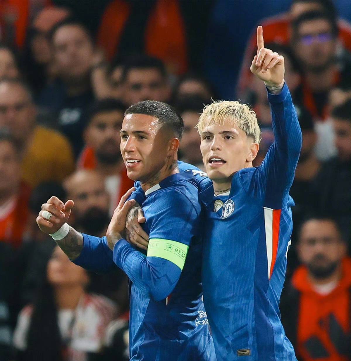 热刺后卫坚不可摧,稳守端倪的简单介绍 热刺后卫坚不可摧,稳守端倪的简单介绍